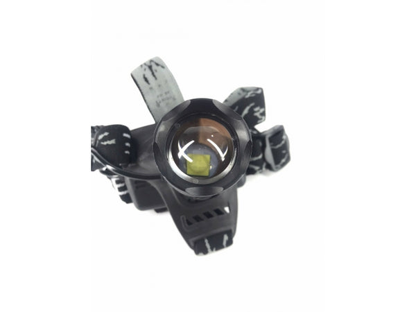 LED galvas lukturis BL-T803-P90, izgatavots no alumīnija un ABS, barošana 2x 18650 3,7V-4,2V litija jonu akumulatori (iekļauta), iekļauts USB uzlādes kabelis.