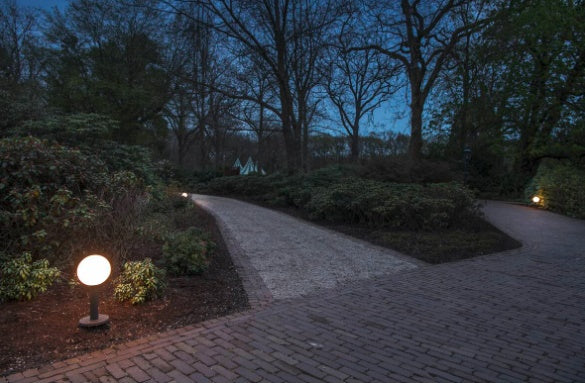 MAX 23W E27 GLOO PURE 44 Pole накладной светодиодный светильник, антрацит, IP44, IK02