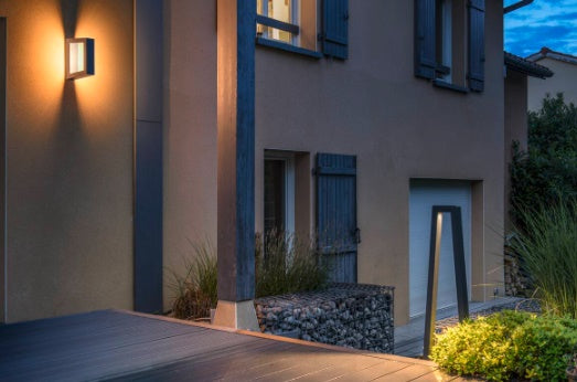 15W(1240/1300Lm) BOOKAT Pole PHASE Surface Mount LED Luminaire, Anthracite, IP65, IK05, Neutral White 4000K