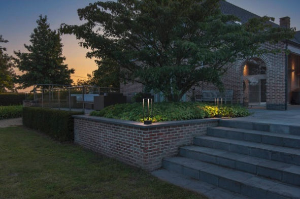 Накладной светодиодный светильник 7W(340Lm) QUADRULO, антрацит, IP55, теплый белый свет 3000K