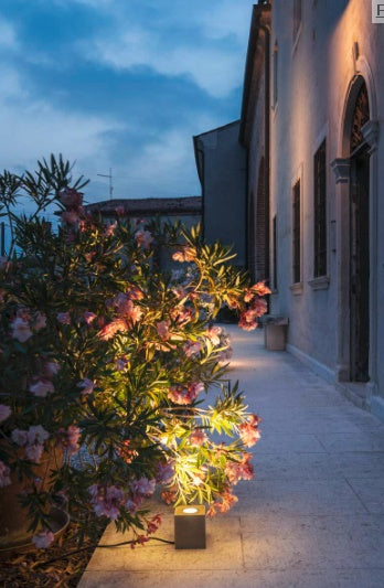 MAX10W GU10 CONCRETO FL Surface mounted LED luminaire, concrete, IP65, IK05