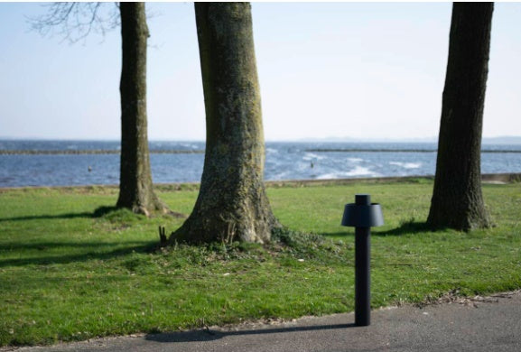 MAX 13W E27 PHOTONI 75 surface-mounted LED luminaire, mat black, IP65, IK08