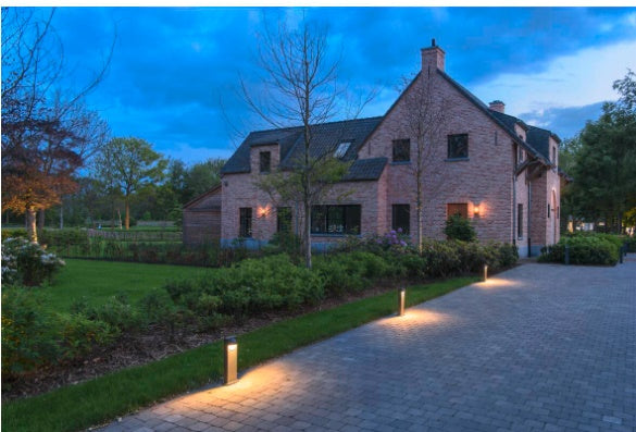 15W(900/1050LmLm) LID I 45 free-standing surface-mounted LED luminaire, anthracite, IP65, IK07, warm white light 3000K