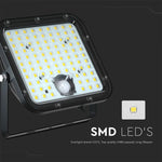 30W(4800Lm) LED prožektors ar saules bateriju, IP65, V-TAC,   6.4V, 6000mAh LiFePO4 Battery, 12.5W solārais panelis, ar PIR kustību sensoru un tālvadības pulti, melns, auksti balta gaisma 6400K