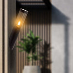 Fasādes lampas karkass ar 1xE27 LED spuldzi (spuldze nav iekļauta), gaisma vērsta uz augšu, melns, IP44