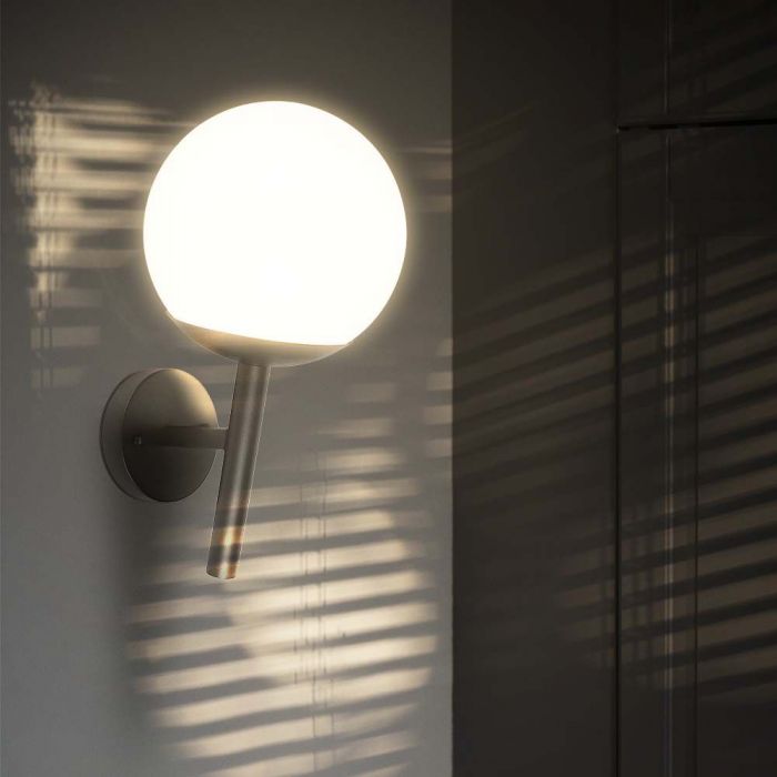 V-TAC väggarmatur för inom- och utomhusbruk med 1xE27 LED-lampa (glödlampa ingår ej), mattsvart, IP44