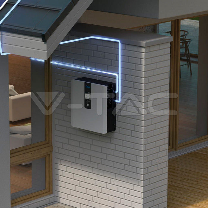 Deye 5 kW hybrid inverter and 5.3 kWh LiFePO4 battery storage system with 10-year warranty