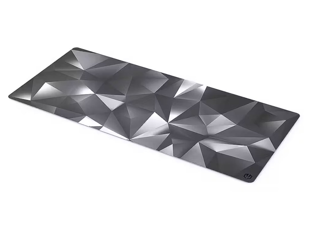 Endorfy Crystal Black XL
