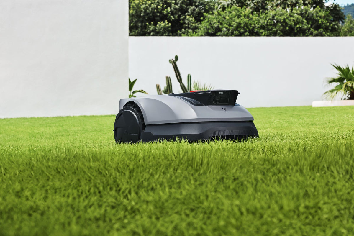 ECOVACS GOAT O600 RTK robotizētais zāles pļāvējs, 600 m²