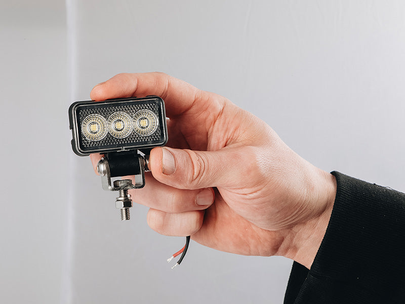 BULLBOY PROLINE MINI 3 LED 12-30V 5W 680Lm papildlukturis,  IP67/IP69K, R148, R10, auksti balta gaisma 5400K