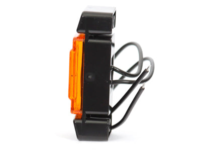 12-24V Dzintarkrāsas LED marķiergaisma, ECE sertifikācija, IP66/68 aizsardzības klase. Caurumi: 2 x ø5 mm, attālums 58 mm, vadi 220 mm, 0,75 mm².