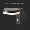 5.5W(220Lm) LED solārais sienas un fasādes gaismeklis ar PIR sensoru, IP54, silti balta gaisma 3000K