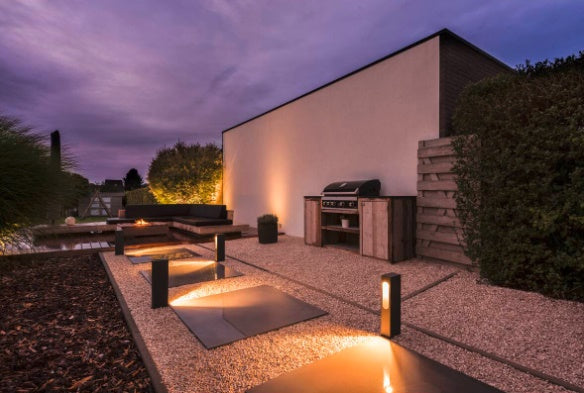 8W(160Lm) SLOTBOX 40 pinnapealne LED-valgusti, antratsiit, IP44, IK04, soe valge valgus 3000K