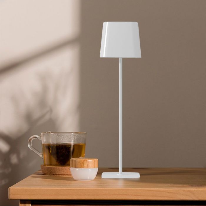5W(400Lm) 5V LED skrivbordslampa med USB Type-C laddare, V-TAC, IP20, vit, dimbar, 3IN1