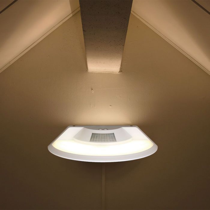10W(900Lm)  LED fasādes gaismeklis, V-TAC SAMSUNG, IP54, balts, neitrāli balta gaisma 4000K