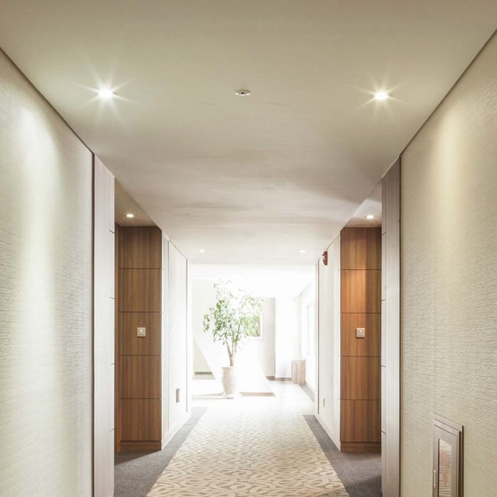 GU10 Aluminium round luminaire with deep anti-glare grille, white housing, V-TAC, IP20