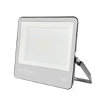 300 W LED Floodlight (34,440 lm), CREE chip, 4,000 K, black housing, IP65, 1 m cable, 6-year warranty