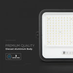 400W(1700Lm) LED prožektors ar solāro paneli  DC 6V 25W, V-TAC, IP65, melns, ar tālvadības pulti un regulējamu krāsu temperatūru, 7IN1 (Copy)
