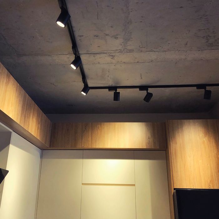 35W(3218Lm) LED  COB-CREE Chip 4 joslu sliežu gaismeklis, IP20, V-TAC, melns, silti balta gaisma 3000K