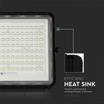 20W(1800Lm) LED SMART floodlight with 16000 mAh solar battery and remote control, IP65, V-TAC, neutral white light 4000K