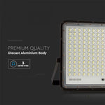 30W(2600Lm) LED SMART floodlight with 20000 mAh solar battery and remote control, IP65, V-TAC, 6400K cold white light