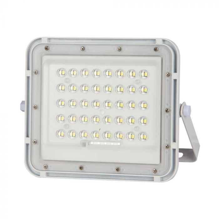 10W(800Lm) LED SMART floodlight with 6000 mAh solar battery and remote control, IP65, V-TAC, 6400K cold white light