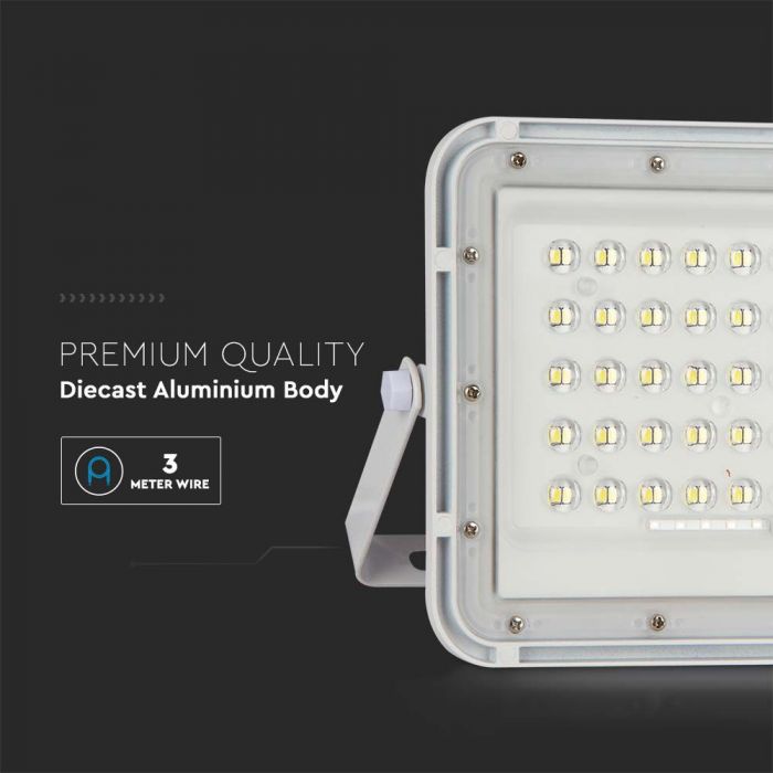 10W(800Lm) LED SMART floodlight with 6000 mAh solar battery and remote control, IP65, V-TAC, 6400K cold white light