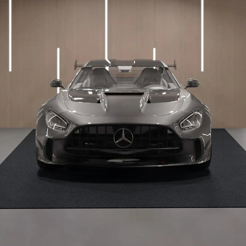 VEVOR ūdensnecaurlaidīgs garāžas grīdas paklājs automašīnas novietošanai, neslīdošs, kompakts izmērs 2 x 2,6 m, īpaši izturīgs notecējumu savākšanas paklājs, aizsargā garāžas grīdu no ūdens, dubļiem un eļļas, piemērots garāžām, siltumnīcām un ieejām