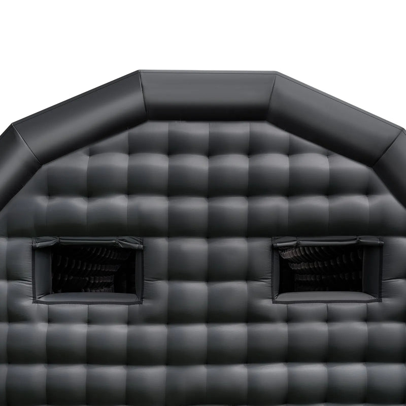 8 × 6 × 4 m piepūšamā ballīšu telts ar 1100 W gaisa pūtēju un smilšu maisiem, ventilējama piepūšamā telts ar 2 logiem, piemērota pasākumiem, dzimšanas dienām un kāzām