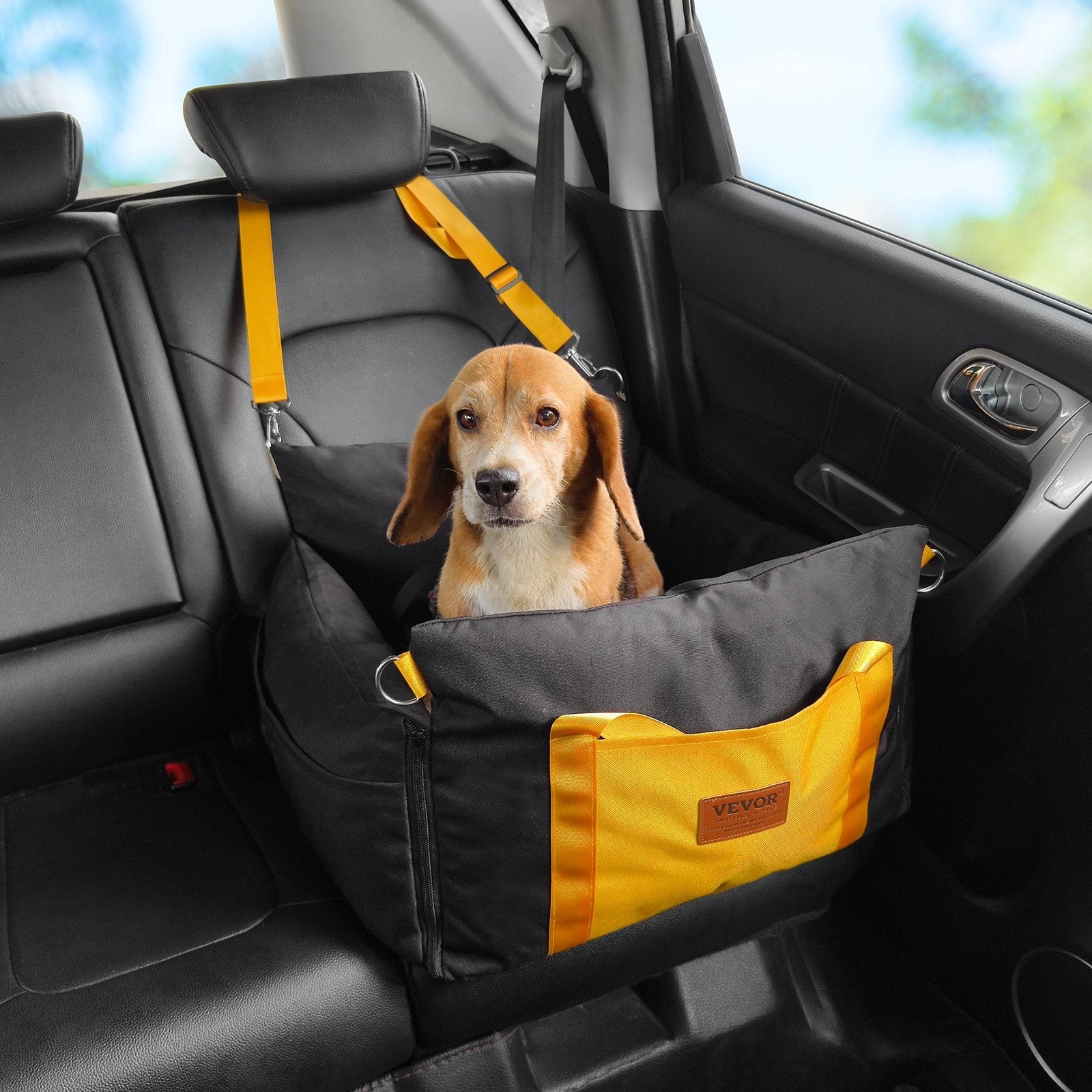 VEVOR paaugstinātais auto sēdeklis mājdzīvniekiem, piemērots maziem suņiem līdz 11 kg, melnā krāsā.