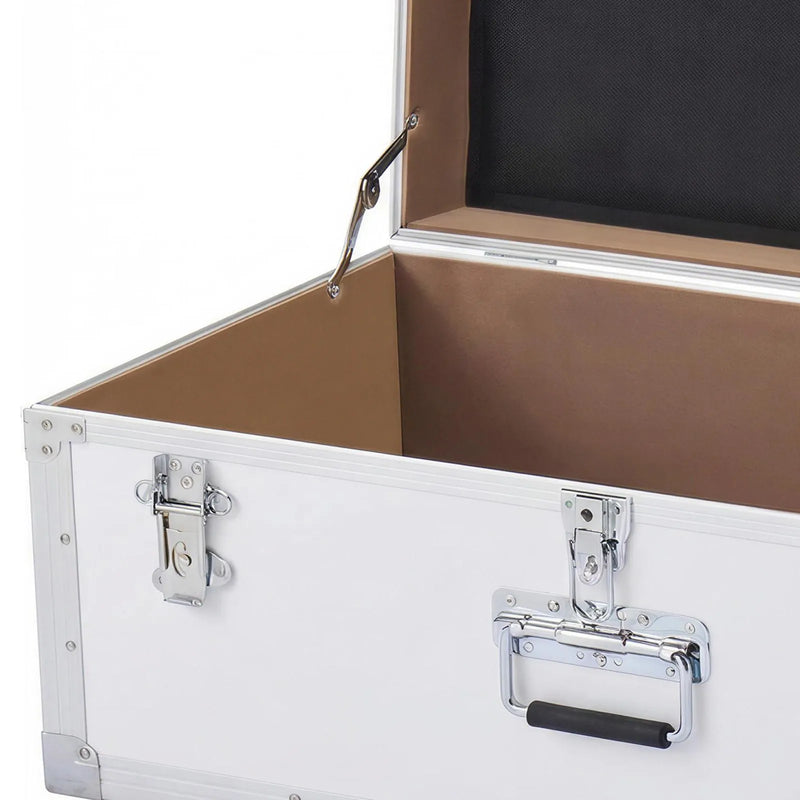 VEVOR metāla uzglabāšanas lādes, 2 gab. komplekts ar koka apdari un piekaramām slēdzenēm, lielā lāde ar riteņiem un 3 metāla rokturiem, dekoratīvas uzglabāšanas kastes ar vākiem ceļošanai, dzīvoklim un kopmītnei, balta