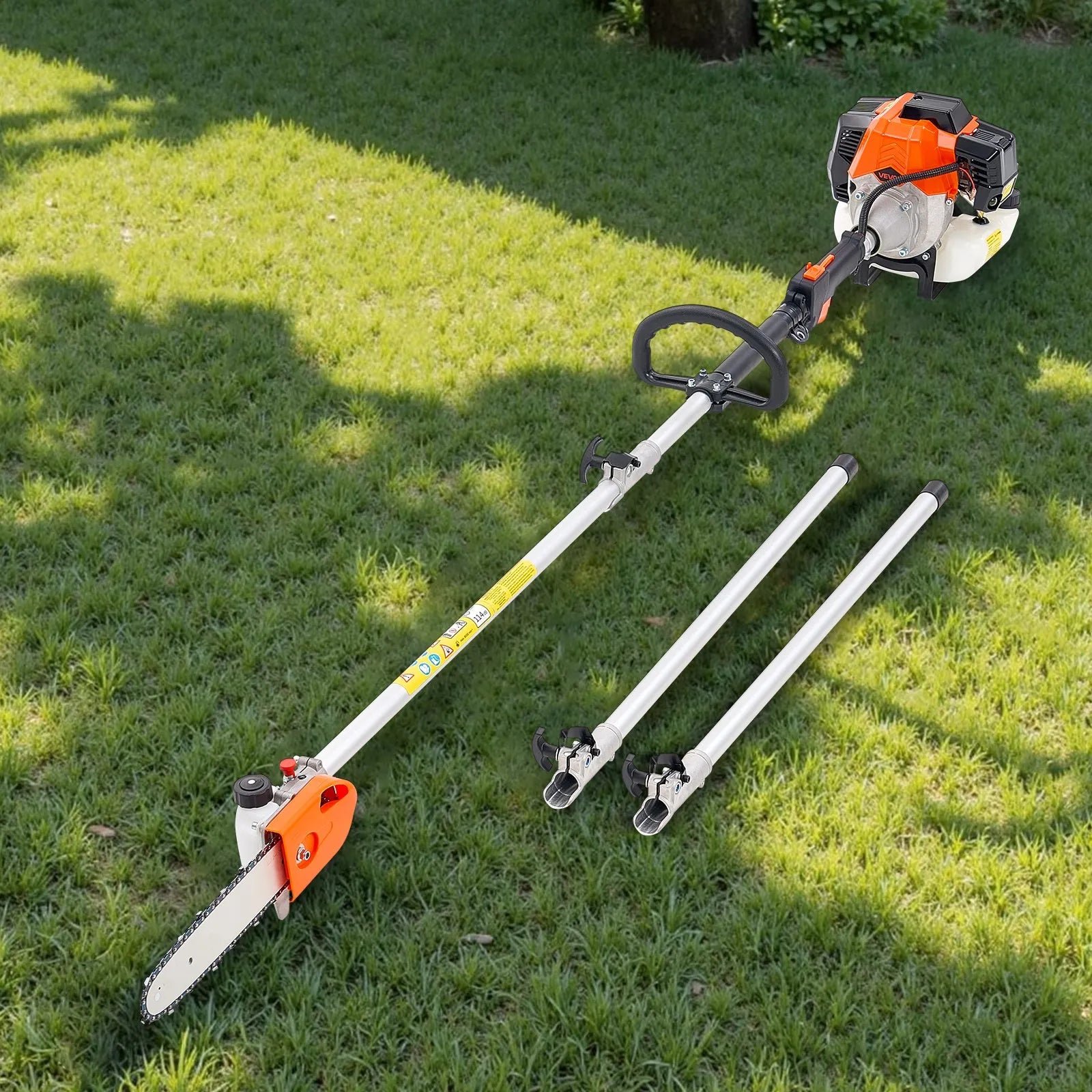 VEVOR benzīna teleskopiskais zaru zāģis ar 43 cm³ divtaktu dzinēju, 25,4 cm griešanas sliedi, rotējamu griešanas galvu un pagarinājumu no 2,1 līdz 3,6 m, jaudīgs bezvadu ķēdes zāģis koku apgriešanai un kopšanai