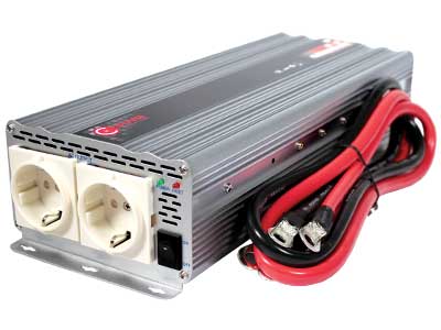 1500W 230VAC/12V C-PWR auto invertors, Izejas jauda 1500 W, DC ievades drošinātāji 5 x 35A, 2x230V maiņstrāvas rozetes, 1 m (4AWG) kabeļi w. termināļi. Izejas jaudas pārspriegums 3000W, bezslodzes strāva <1,6 A, 3,0kg, 372x134x77mm