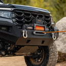 VEVOR elektriskā vinča, 12 V DC, kravnesība 5400 kg, ar sintētisko trosi 9,5 mm × 28 m, bezvadu un vadu tālvadības pulti, IP67 ūdensizturība, piemērota vilkšanai bezceļu transportlīdzekļiem, SUV, džipiem, piekabēm un laivām