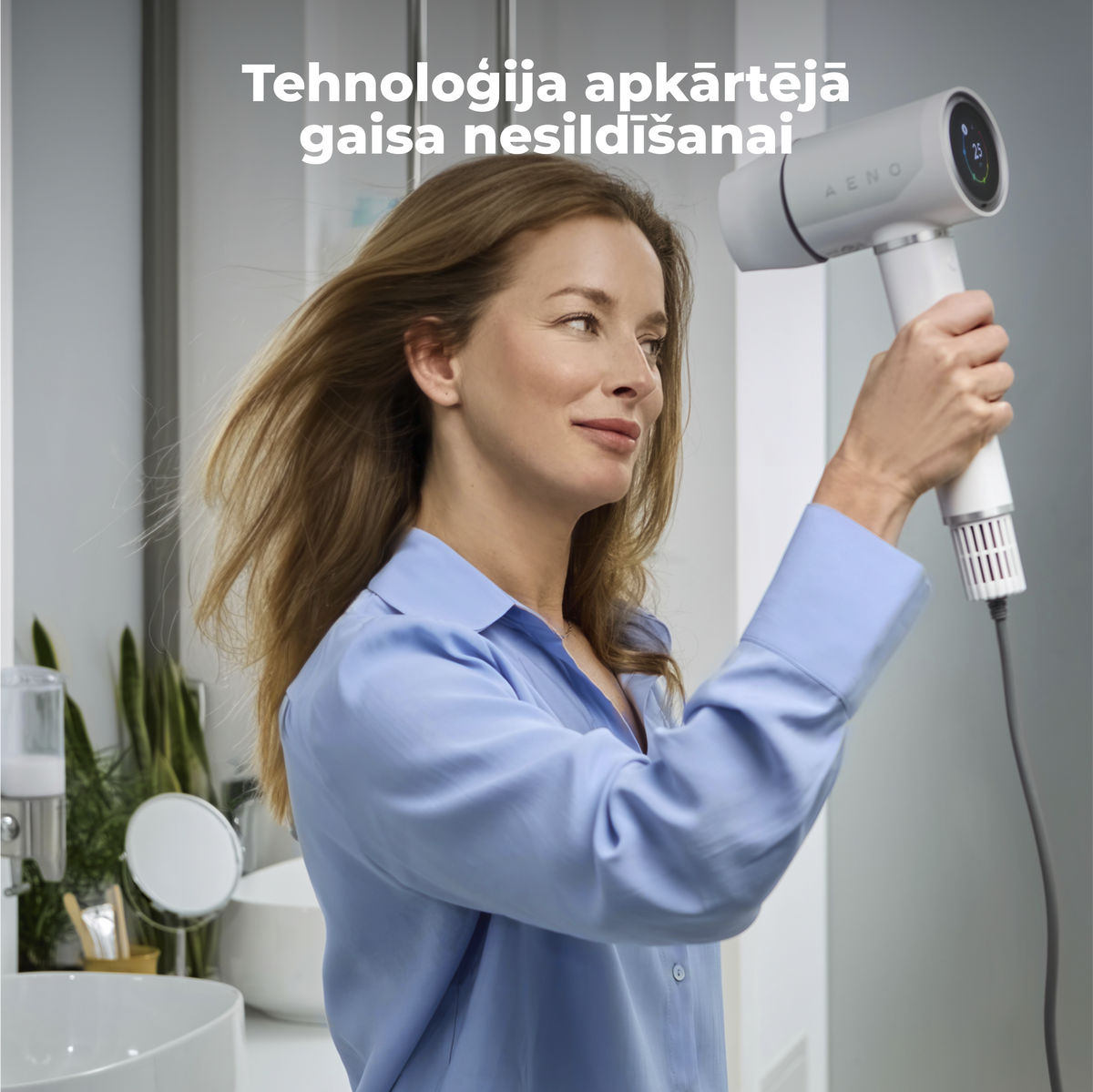 AENO Professional Hair Dryer HD5W ühendab täiustatud AI-tehnoloogia multifunktsionaalse juhtimisega, valge