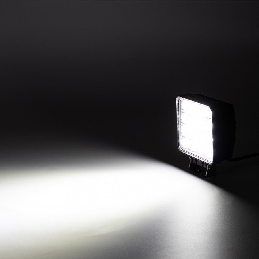 KAMAR LED Work Light L0081 FLOOD 43 W 2100 lm 12/24 V with 16 LEDs and ECE R10