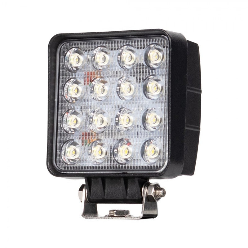 LED CREE 48W (3071Lm) arbetslampa 9-32V, kallvit 6500K, IP67, för traktorer, terrängfordon, skogsmaskiner