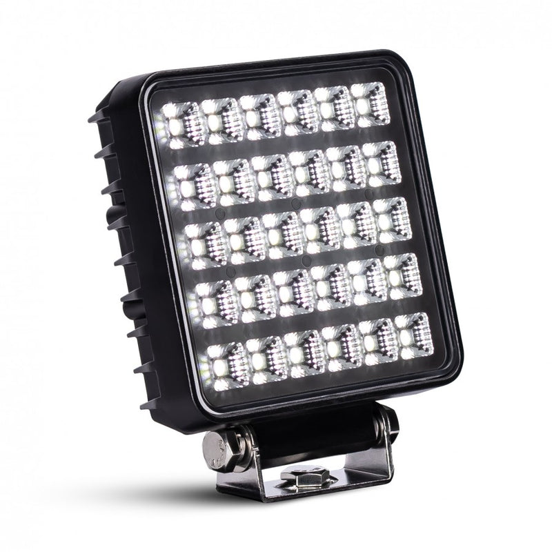 KAMAR LED darba lampa L0156 FLOOD 24 W 12/24 V ar 30 LED, slēdzi un ECE R10