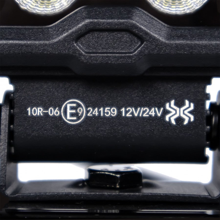 KAMAR L0195 X-SPIDER 2 LED darba lukturis, 18W, 9 LED, 12/24V, dzintarkrāsas LED josla, IP67, ECE R10, 300mm kabelis, 2 gadu garantija