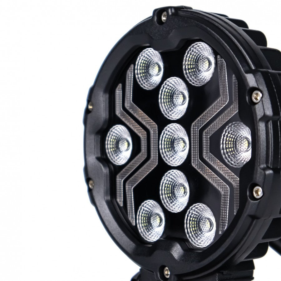 18W(1700Lm) LED darba lukturis KAMAR X-SPIDER 3 L0196 ar dzintarkrāsas LED joslu, 9 LED, 12/24V, IP67, alumīnija korpuss, 111x111x29,5mm, 0,3m kabelis, ECE R10, 2 gadu garantija