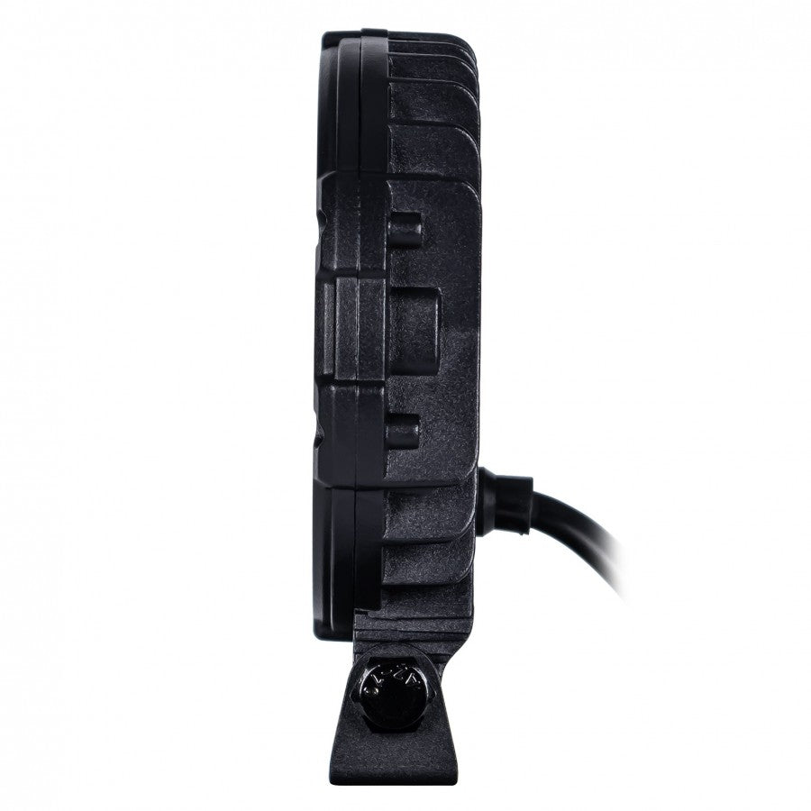 18W(1700Lm) LED darba lukturis KAMAR X-SPIDER 3 L0196 ar dzintarkrāsas LED joslu, 9 LED, 12/24V, IP67, alumīnija korpuss, 111x111x29,5mm, 0,3m kabelis, ECE R10, 2 gadu garantija