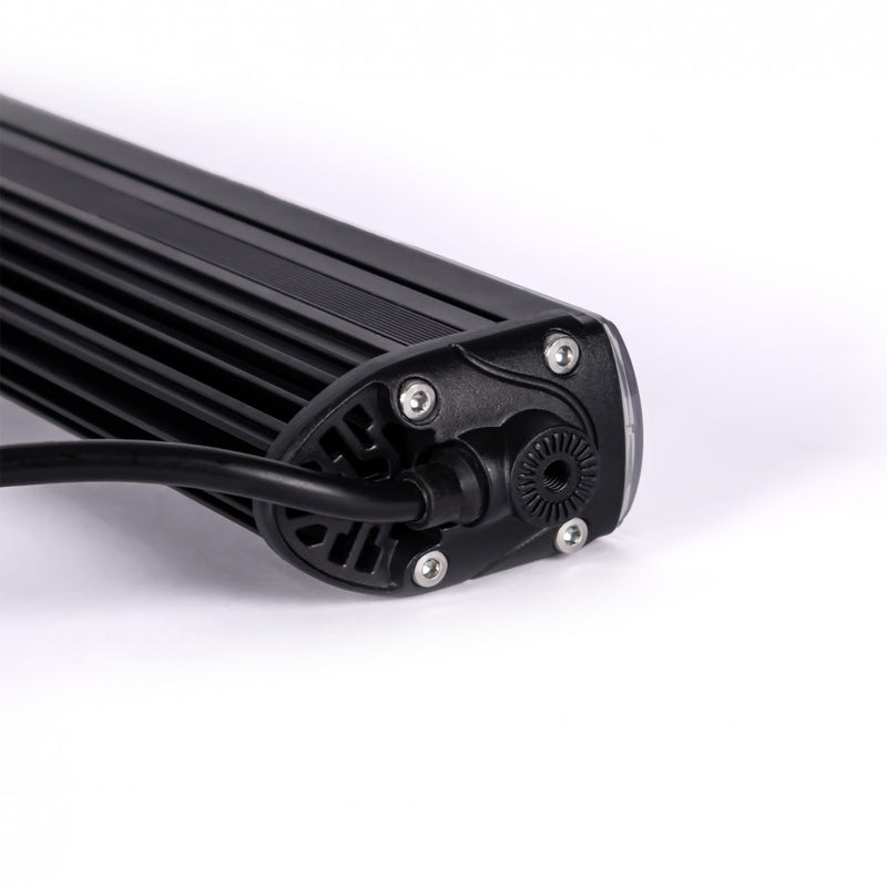KAMAR L3418 LED tālās gaismas lukturis ar dienas gaitas gaismu, 524mm, 47W+3W, 3340Lm, 12/24V, 12 LED, IP67, ECE R10/R148/R149, 2 gadu garantija