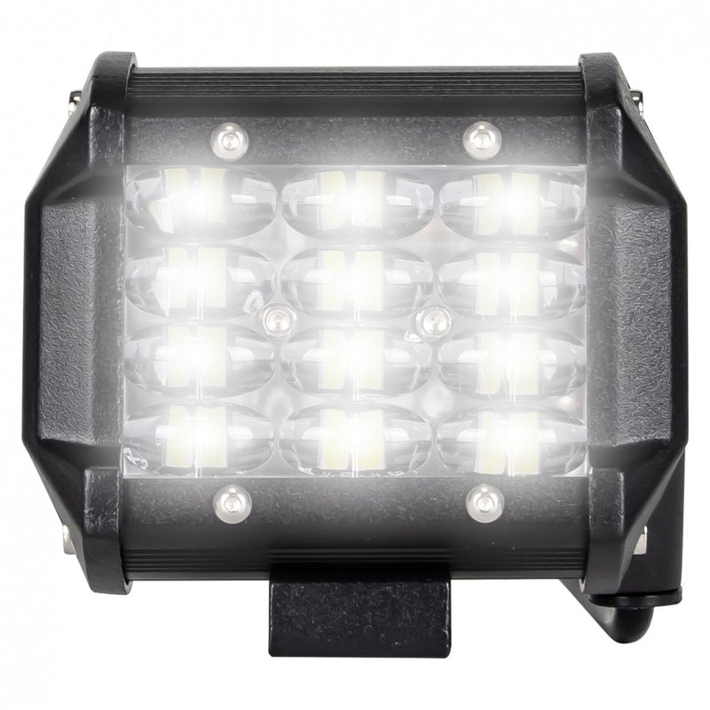 KAMAR LED darba gaismas panelis 12 LED ar Flood un Spot Combo apgaismojumu 12/24 V kravas automašīnām, traktoriem un darba tehnikai