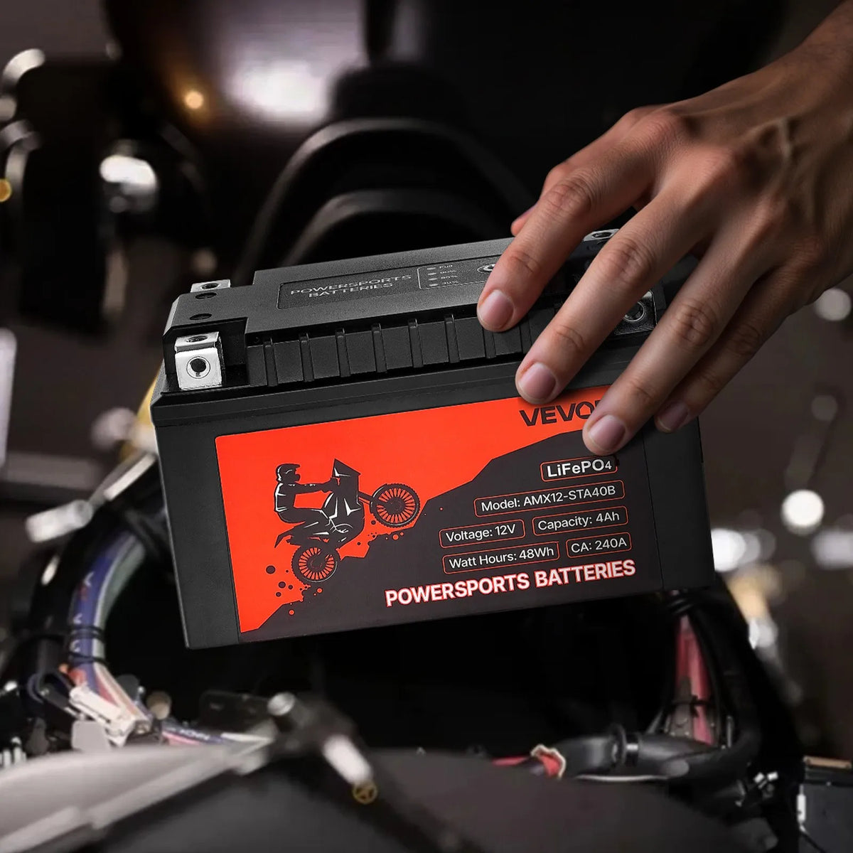 VEVOR motocikla akumulators 12 V 4 Ah LiFePO4 litija, iepriekš uzlādēts, bezapkopes, augstas veiktspējas, piemērots ATV, motocikliem, ūdens motocikliem, skūteriem, UTV un citiem transportlīdzekļiem