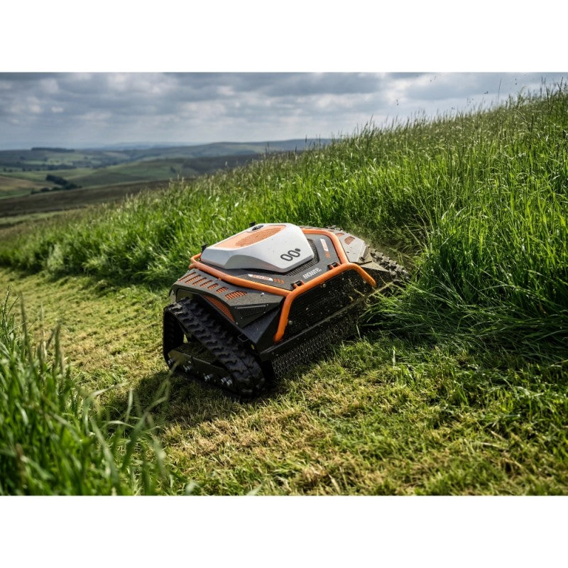 MOWRE M-475 kāpurķēžu pļaušanas robots nogāzēm, 736 mm