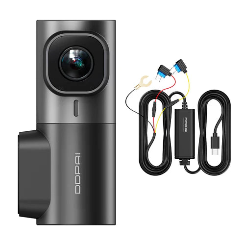 DDPAI Mini 2X on kompaktne autovideoregistraator, millel on sisseehitatud aku (~320 mAh varutoiteks) ja mis toetab kuni 128 GB microSD-kaarti.