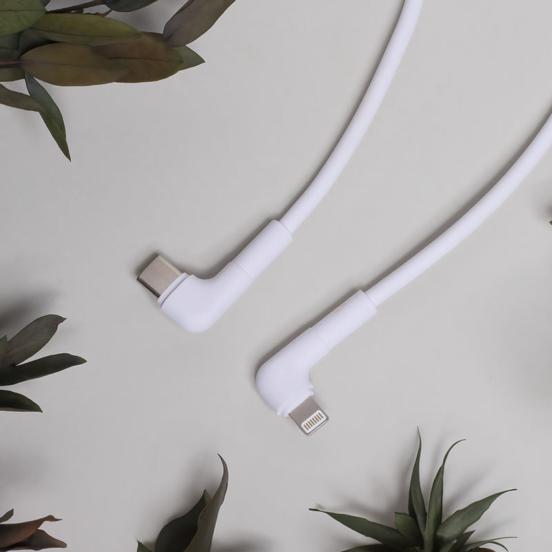 Maxlife MXUC-09 USB-C–Lightning kabelis ar leņķveida spraudņiem, 1 m, 27 W, balts