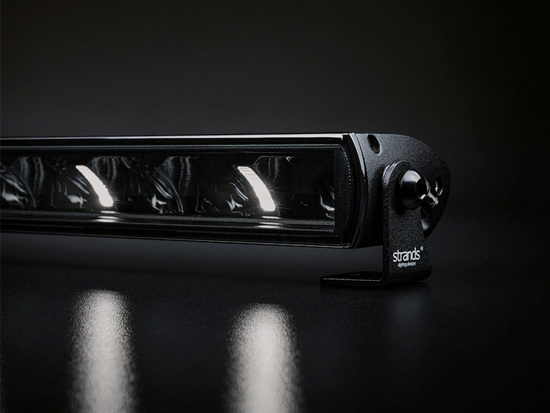 9-36V 11400Lm STRANDS DARK KNIGHT LED lisalamp, IP68, 69K, ECE R7, R112, ECE R10, must, jaheda valge valgus 6000K