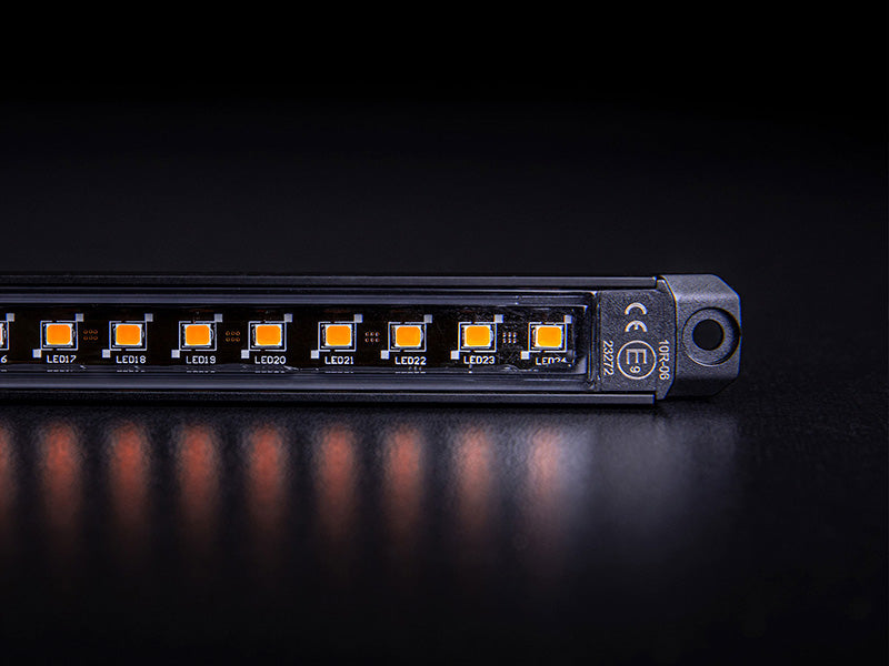 9-32V 960Lm STRANDS interiörlampa. IP67, 2m, ECE R10, 505,00 x 16,00 x 8,00mm, orange