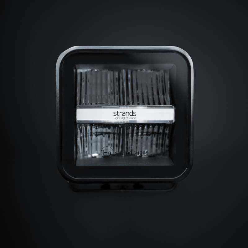 SIBERIA XP QUBE 38W(3150Lm)  10-32V LED darba lukturis, melns, auksti balta gaisma 5700K